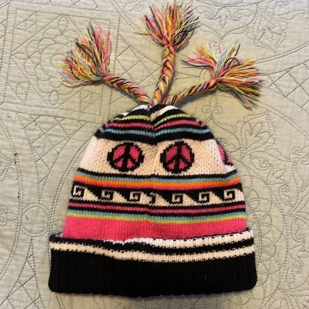 🌻3/20🌻 Children’s Place winter hat.  Size 4-6.